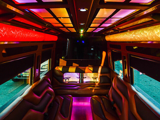 Bar spaces on limo