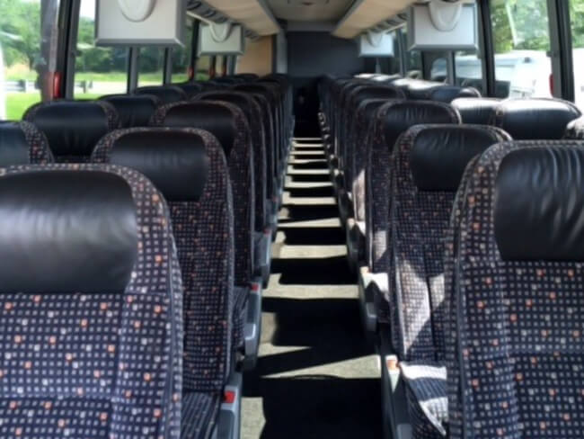 Coach bus reclining seats